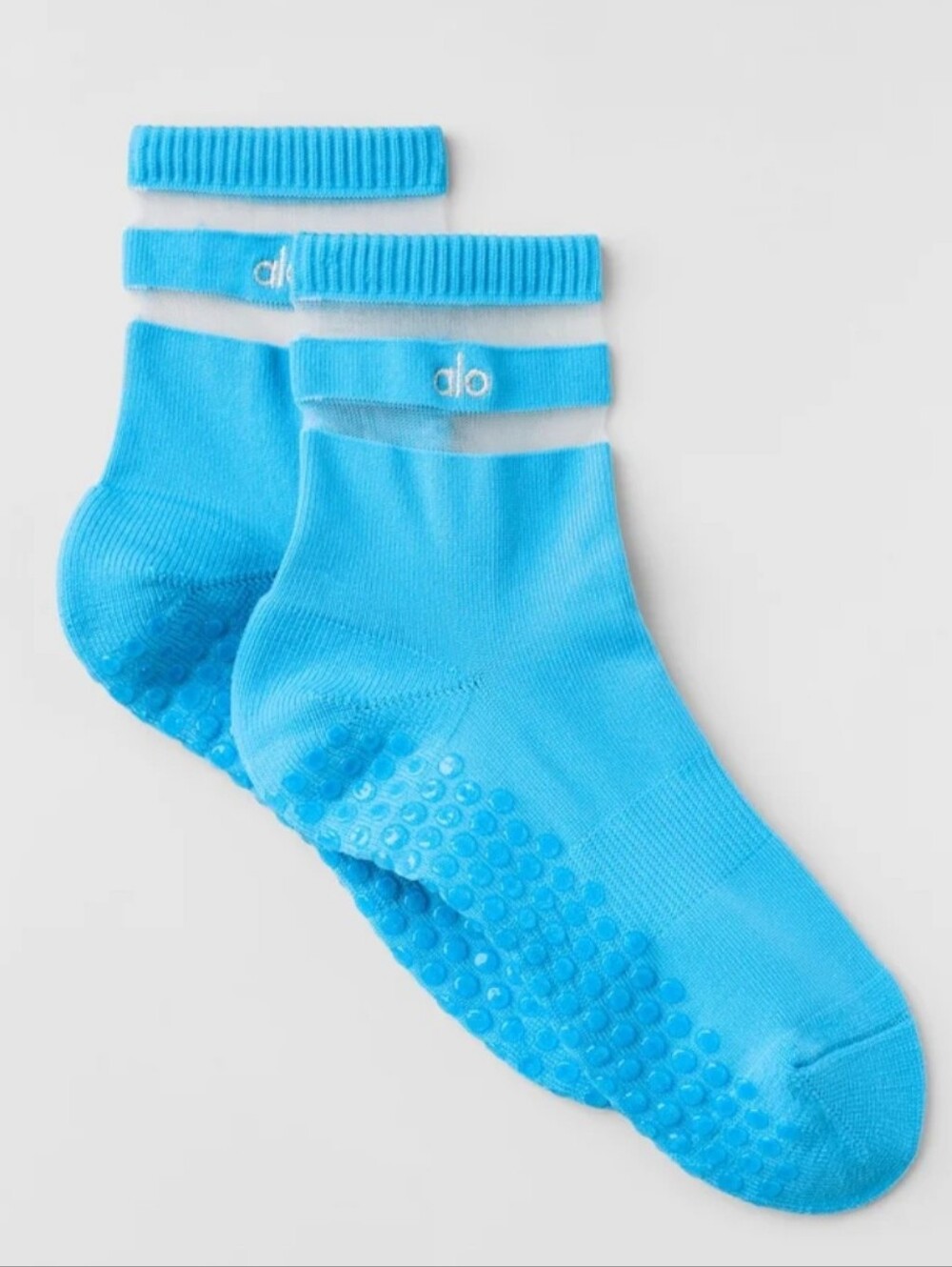 ALO Yoga Women's Pulse Grip Sock ‐ Azure Blue